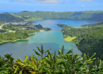 The Stunning Azores: A 7-Day Soulful Outside Journey Escape