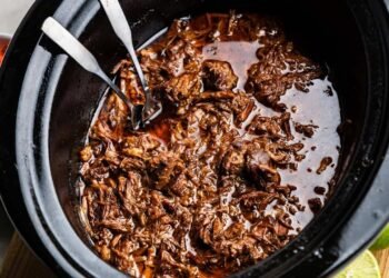 Straightforward Gradual Cooker Chili-Lime Mexican Shredded Beef
